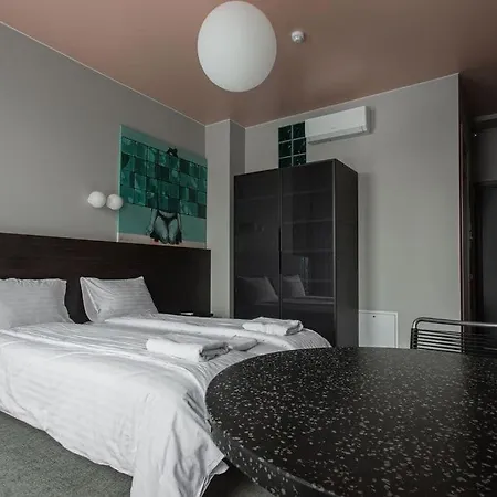 Resume Apartments, Swimmer No 7 By Urban Rent Apartment *